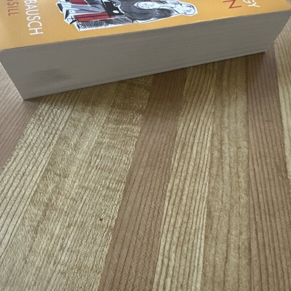 The Norton Anthology of Short Fiction (Eighth Edition),, - Picture 3 of 6